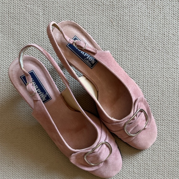 Vintage ballerina pink suede kitten heel shoes with silver buckle - Picture 8 of 8